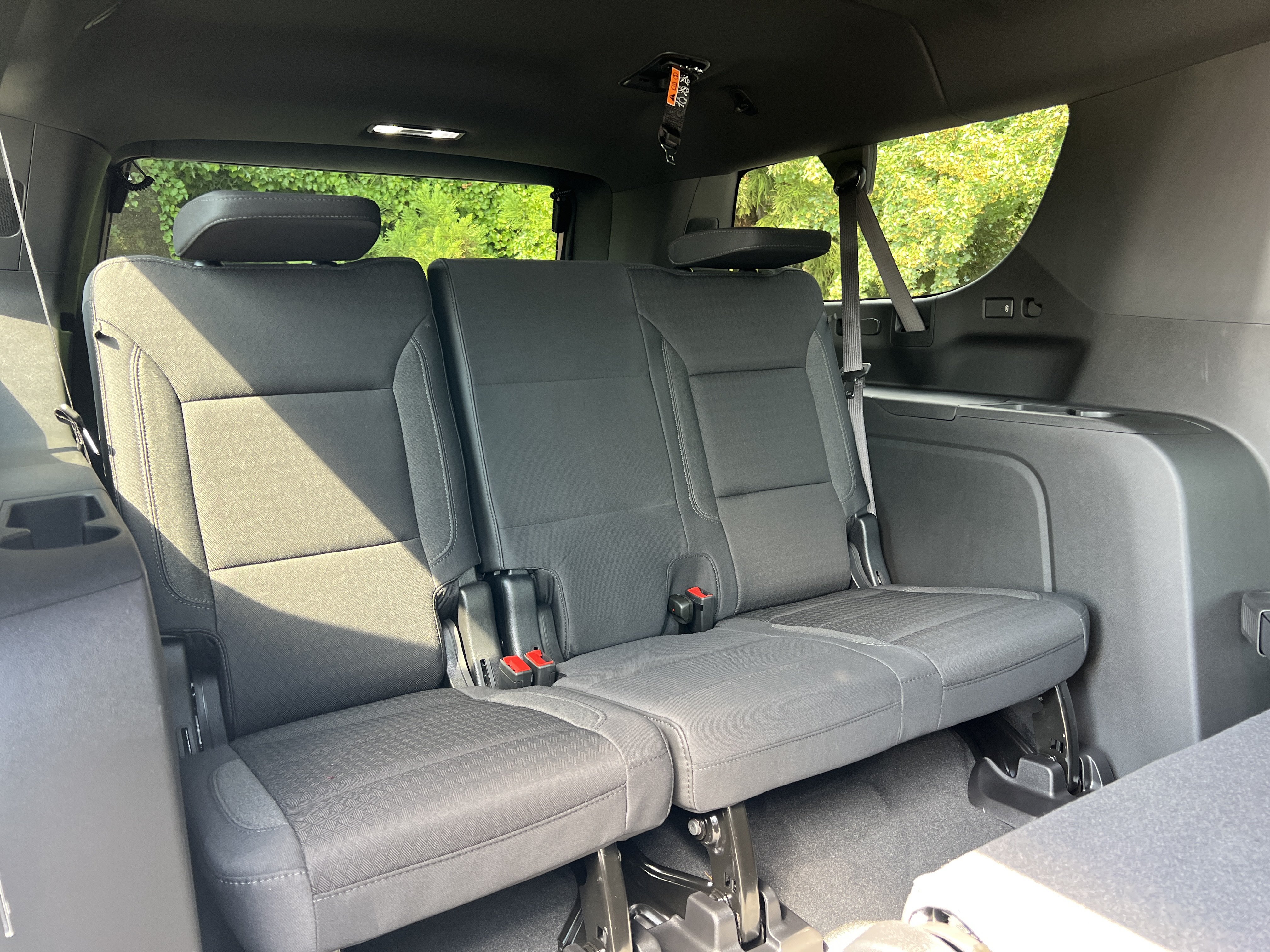 New 2026 Chevrolet Suburban LS w/ LPO, Get Active Package AWD/4WD image 34