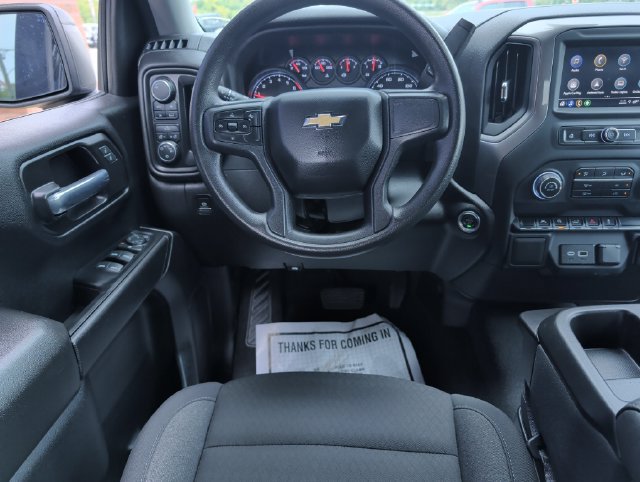 Used 2025 Chevrolet Silverado 1500 Custom w/ LPO, Dark Essentials Package AWD/4WD image 2