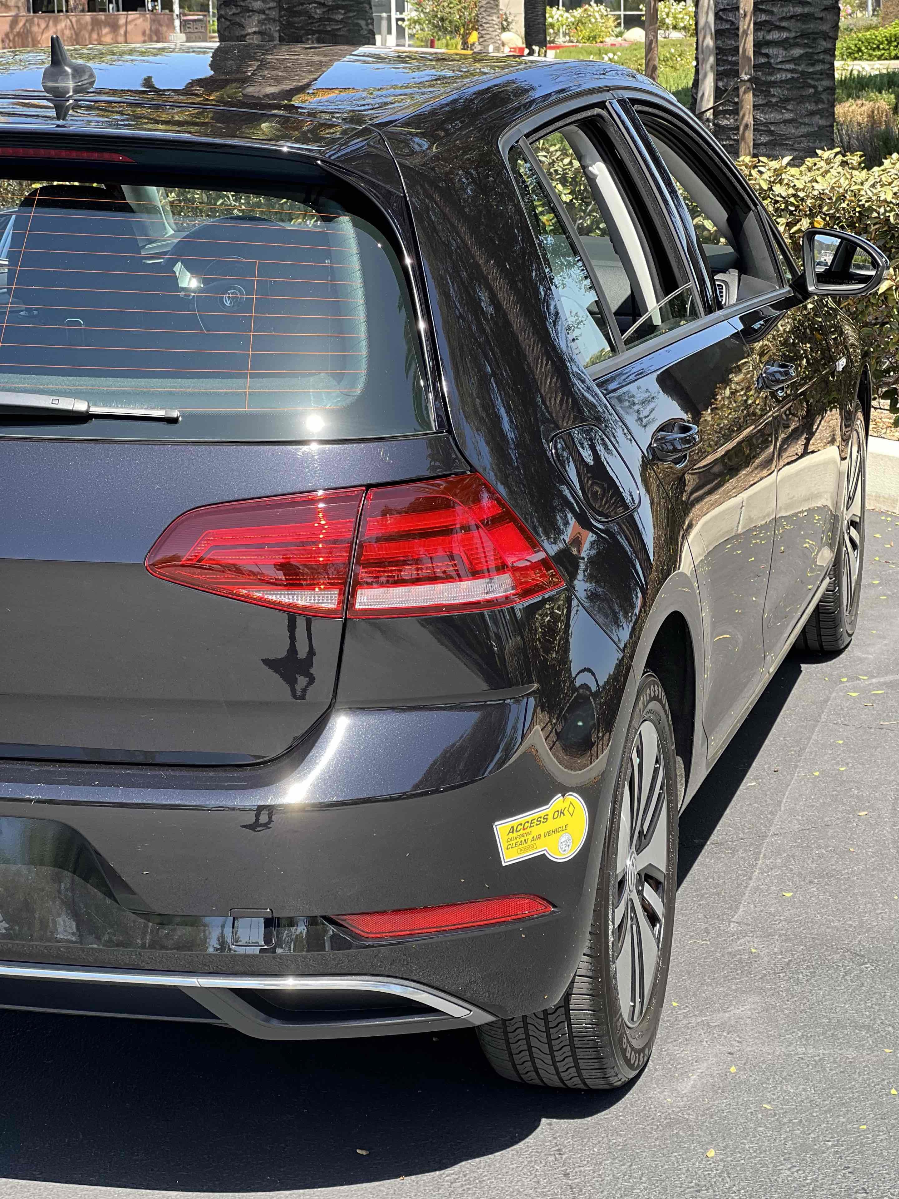 Used 2019 Volkswagen e-Golf SE w/ Driver Assistance Package FWD image 94