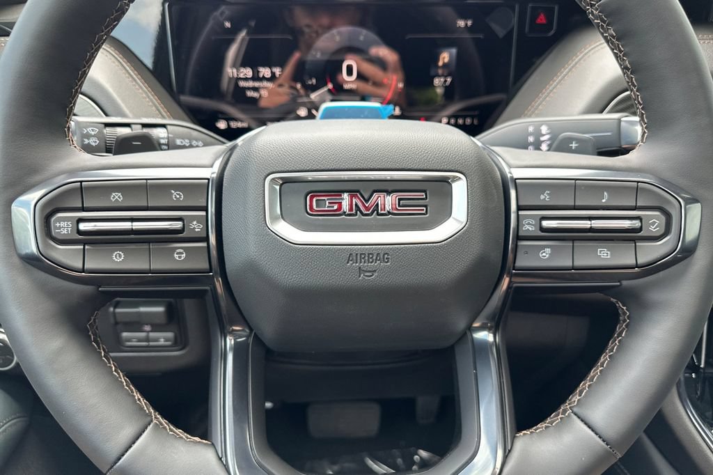 New 2026 GMC Yukon XL AT4 w/ AT4 Premium Plus Package AWD/4WD image 26