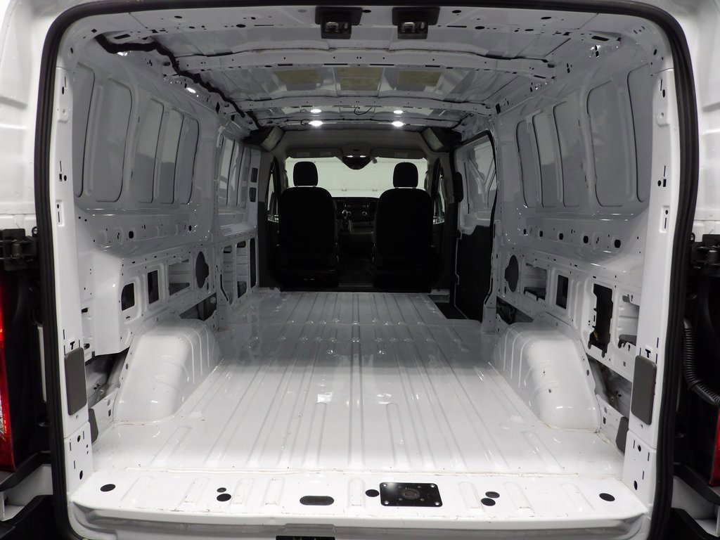 Used 2024 Ford Transit 250 Low Roof AWD image 33