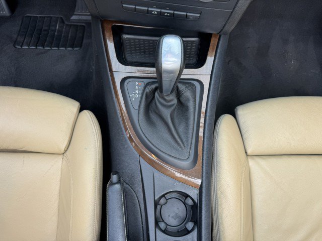 Used 2012 BMW 128i Convertible w/ Premium Pkg RWD image 29