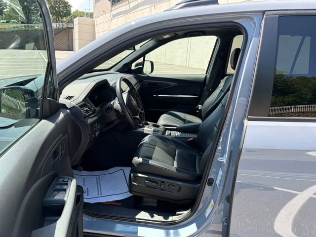 Used 2023 Honda Passport TrailSport image 15