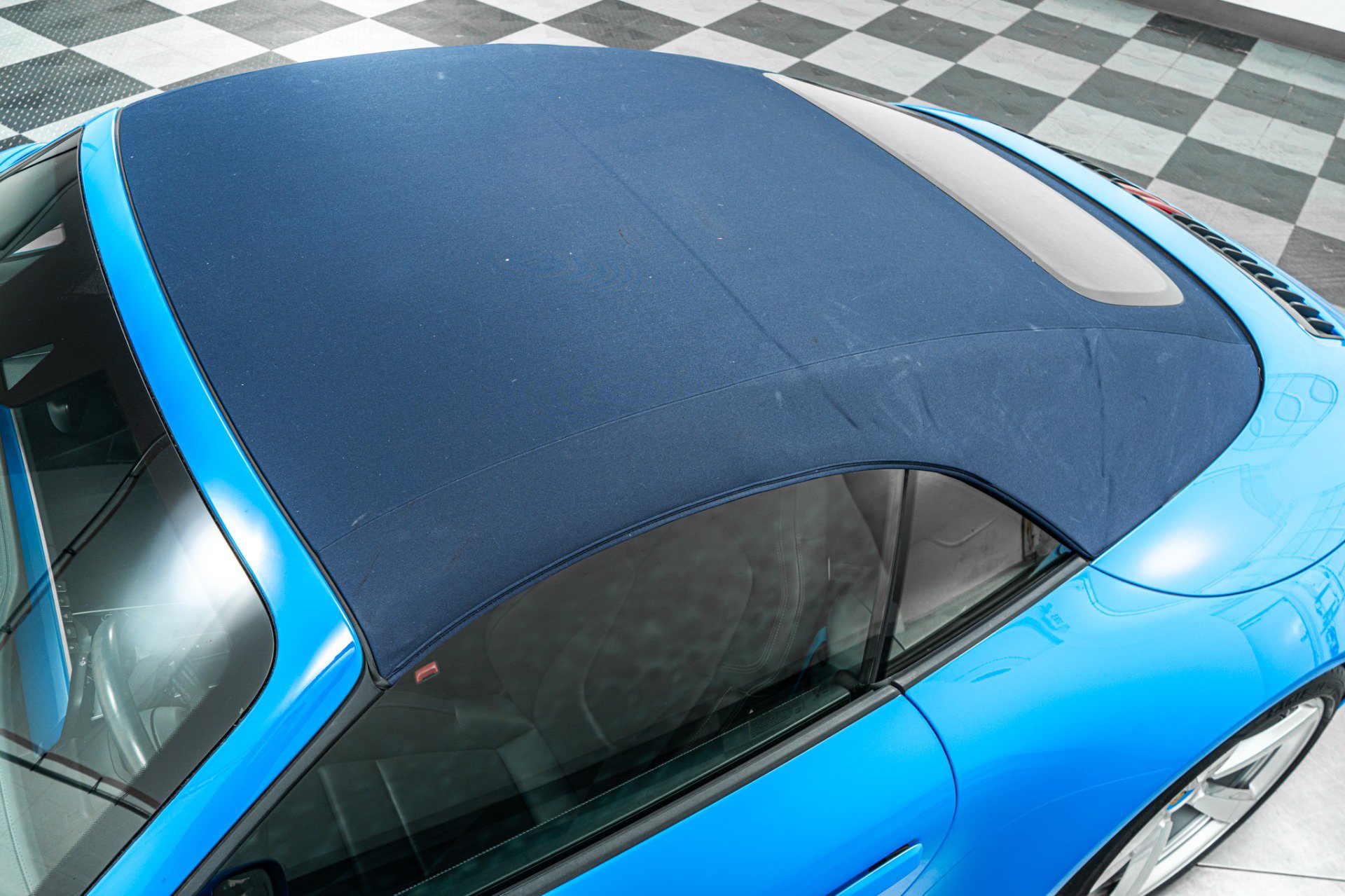 Used 2023 Porsche 911 Carrera image 40