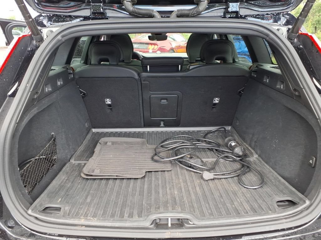 Used 2024 Volvo V60 T8 Polestar AWD/4WD image 30