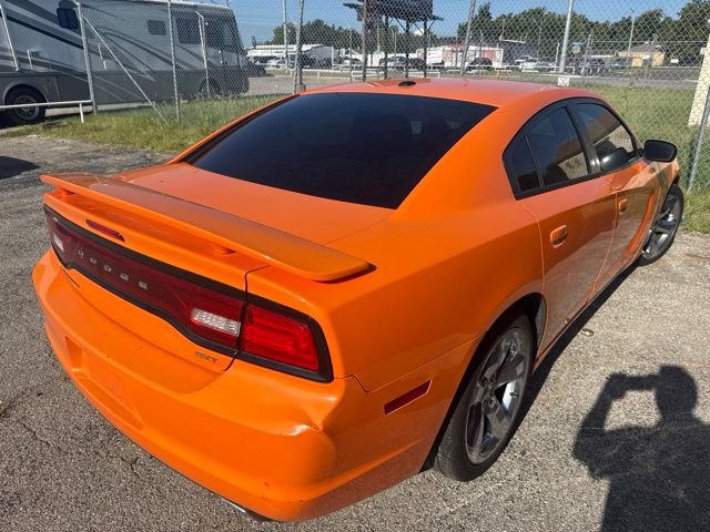 Used 2014 Dodge Charger SXT RWD image 4