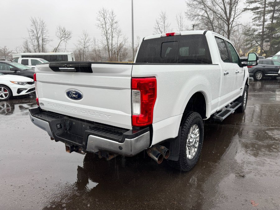 Used 2017 Ford F250 XLT w/ XLT Premium Package image 5