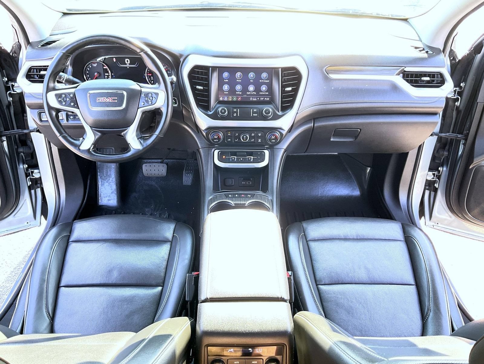 Certified 2023 GMC Acadia SLT w/ Technology Package AWD/4WD image 14