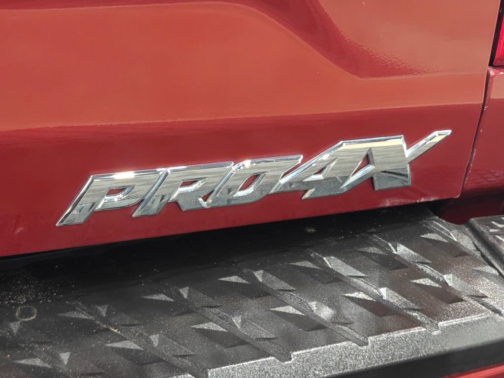 Used 2018 Nissan Titan PRO-4X w/ Pro-4x Convenience Package AWD/4WD image 54