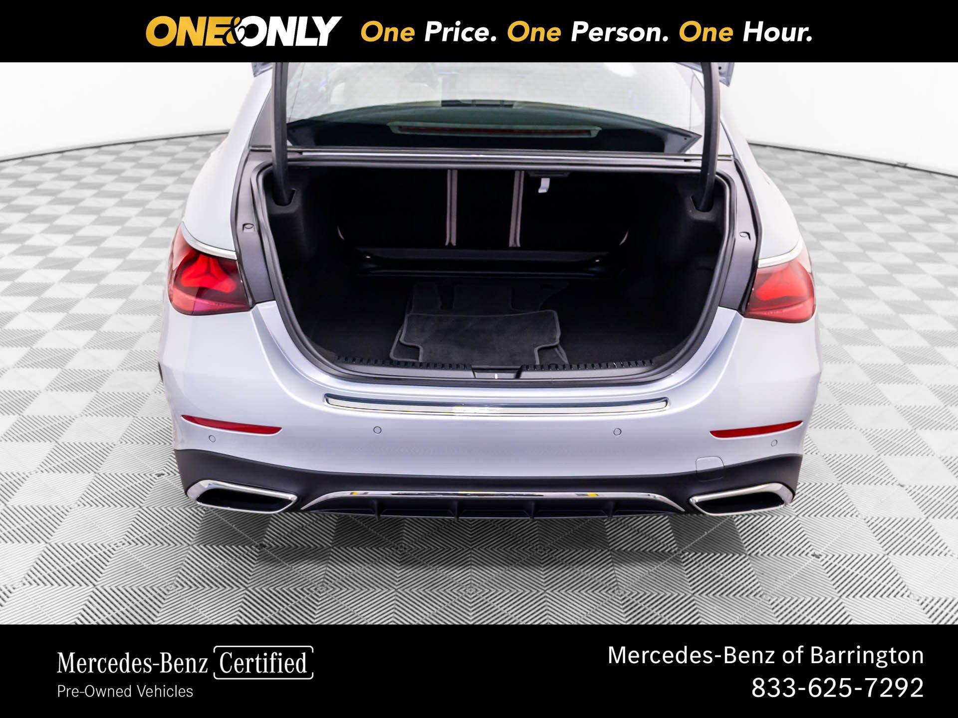 Certified 2025 Mercedes-Benz E 350 4MATIC Sedan image 37