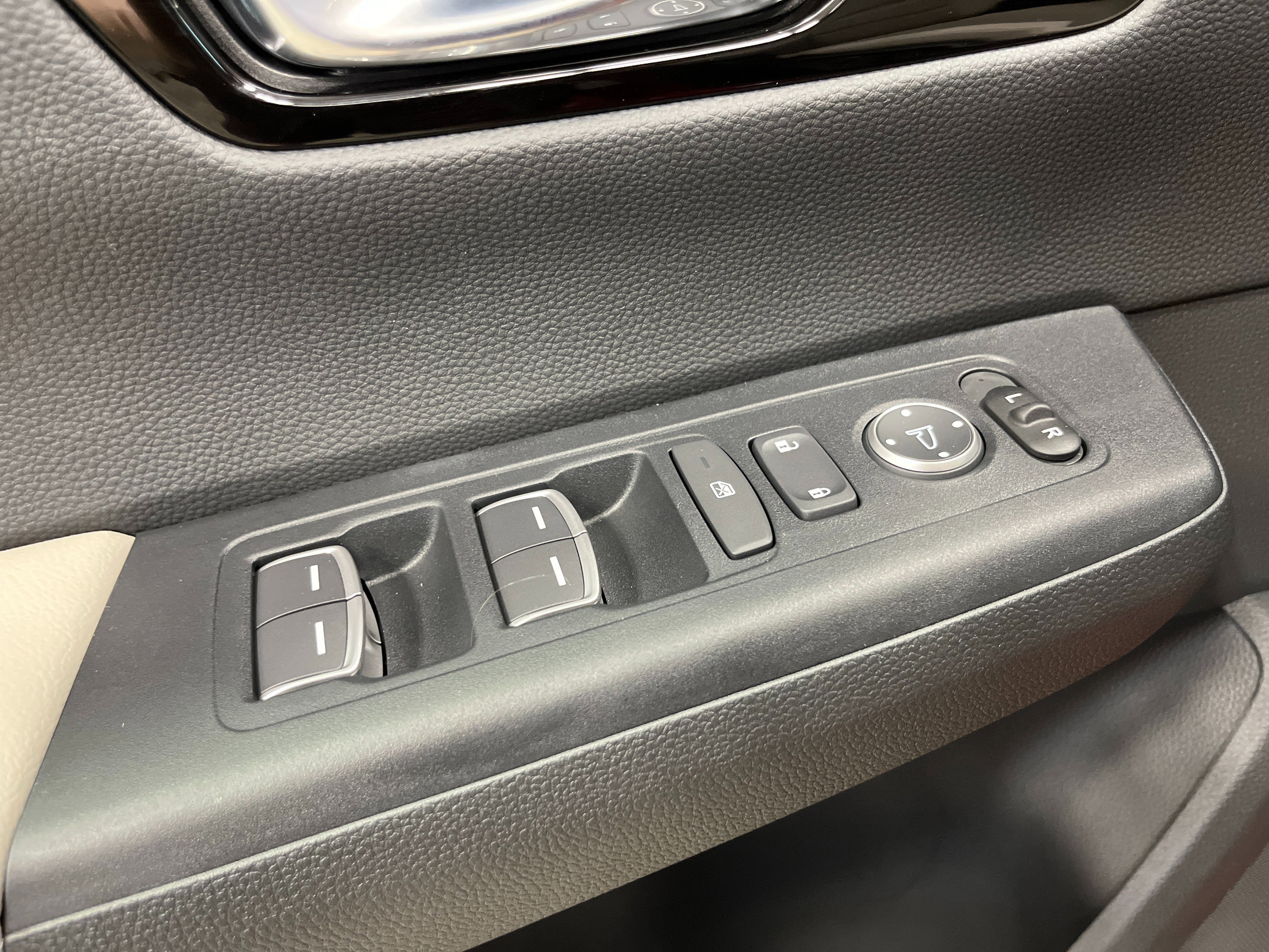 New 2026 Honda CR-V EX-L image 16