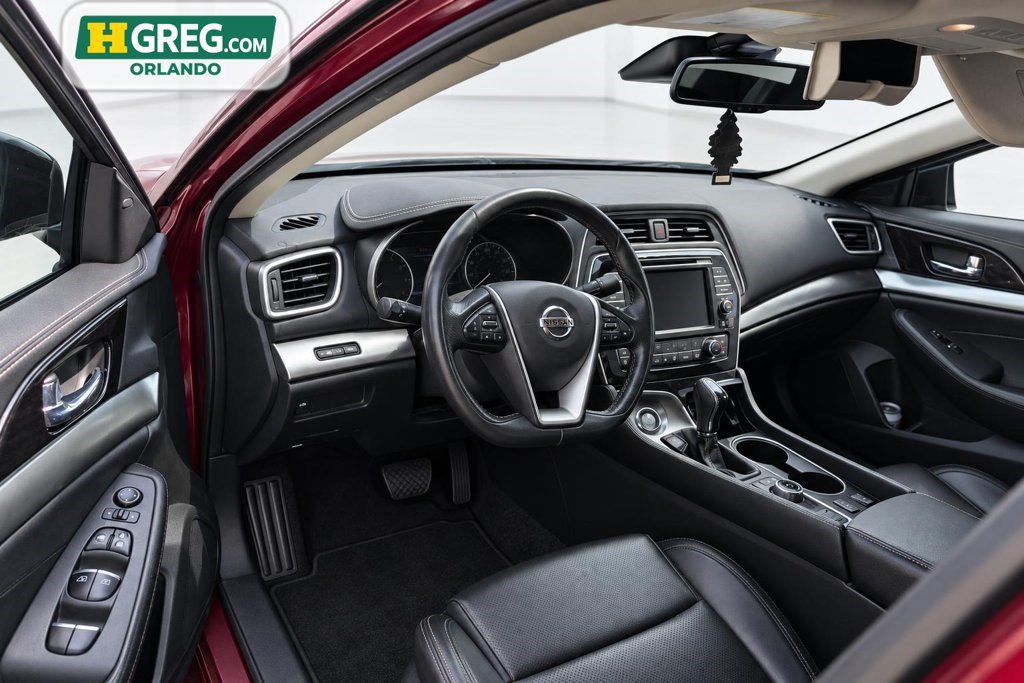 Used 2021 Nissan Maxima 3.5 SV w/ Floor Mat Group FWD image 12
