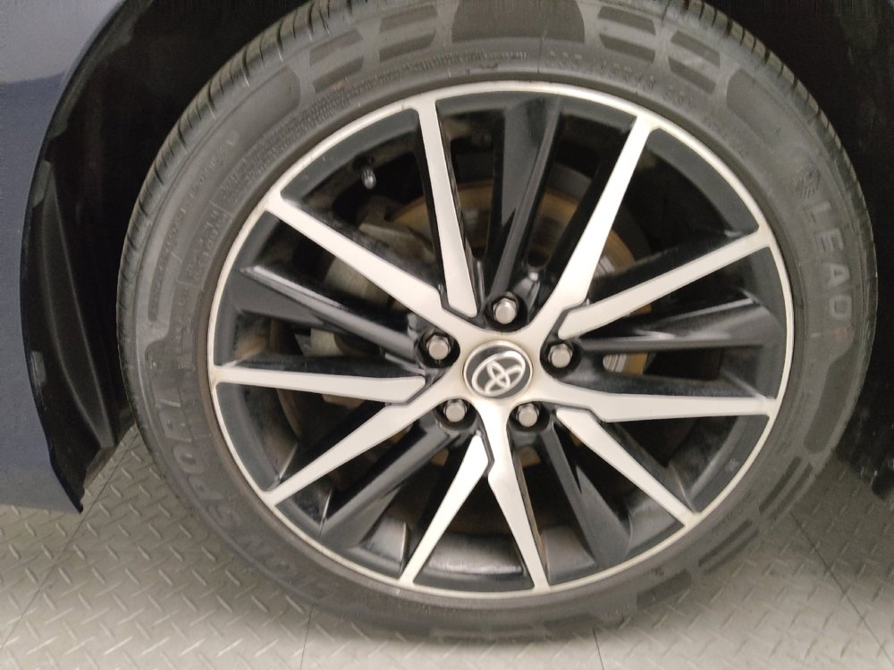 Used 2022 Toyota Camry SE image 31