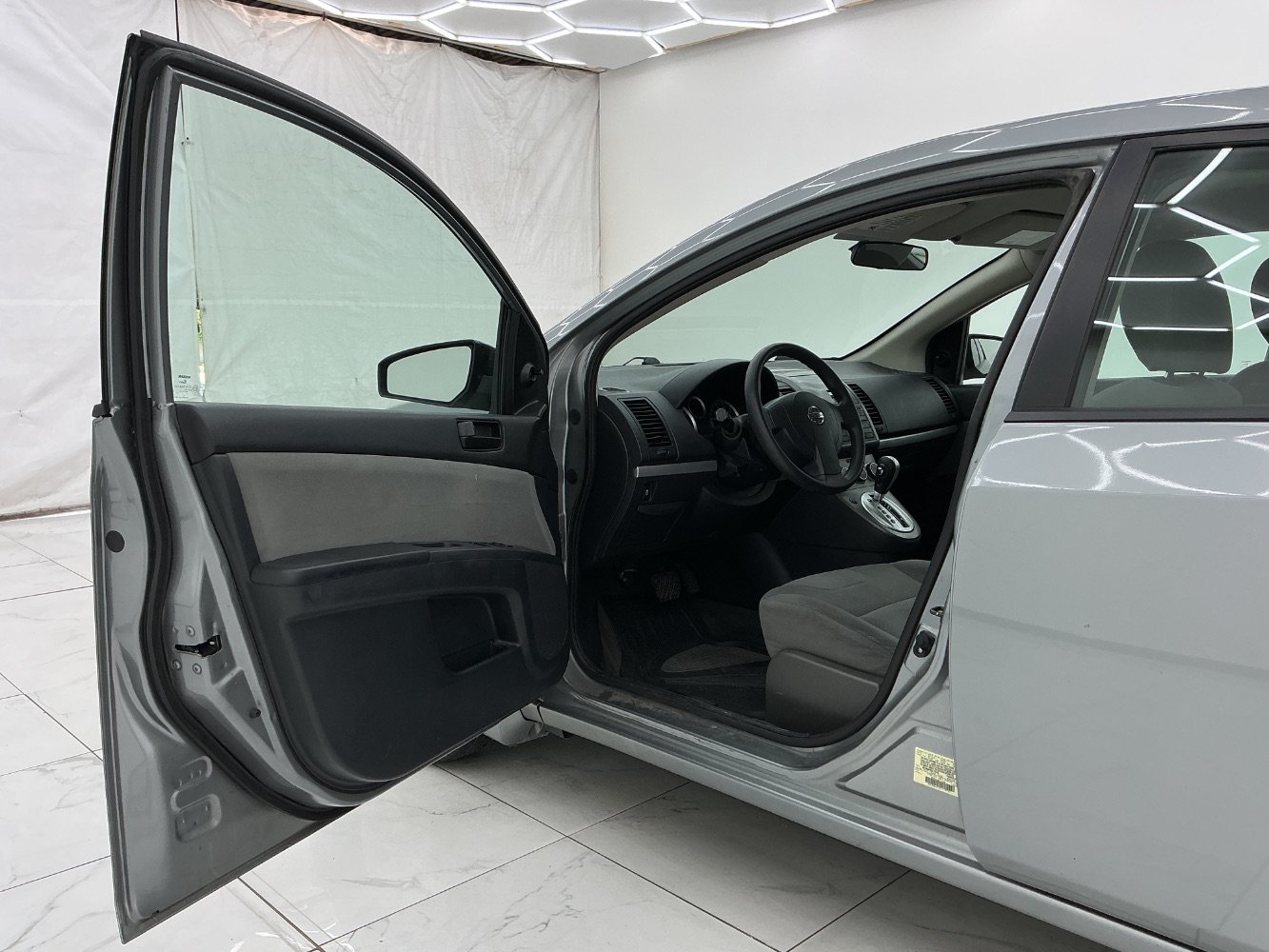Used 2012 Nissan Sentra 2.0 FWD image 10