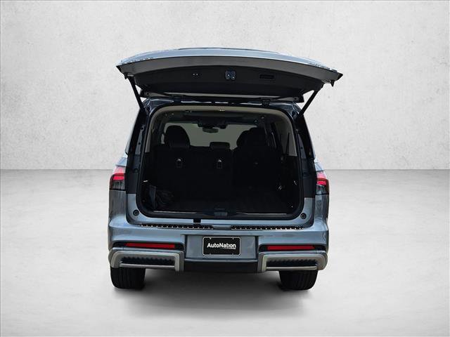 Used 2025 INFINITI QX80 Sensory AWD/4WD image 6