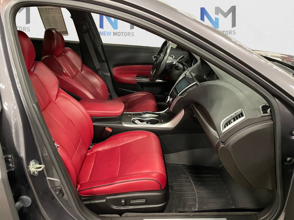 Used 2019 Acura TLX V6 w/ Technology & A-SPEC Pkg FWD image 15