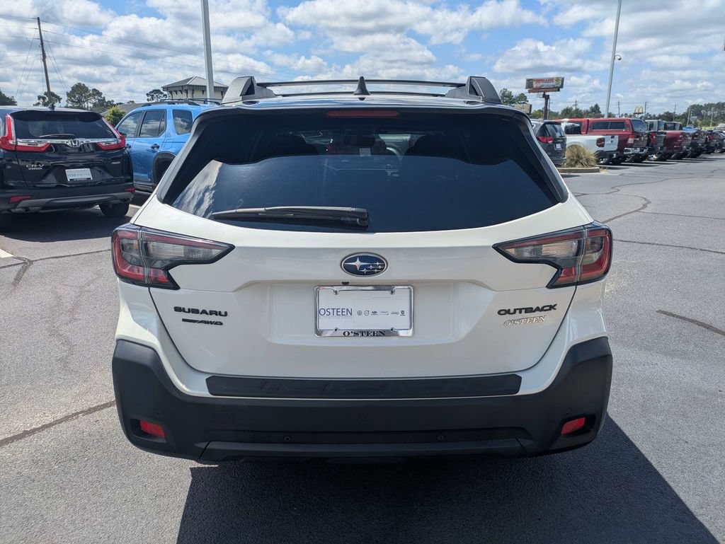 Certified 2023 Subaru Outback Onyx Edition AWD/4WD image 6