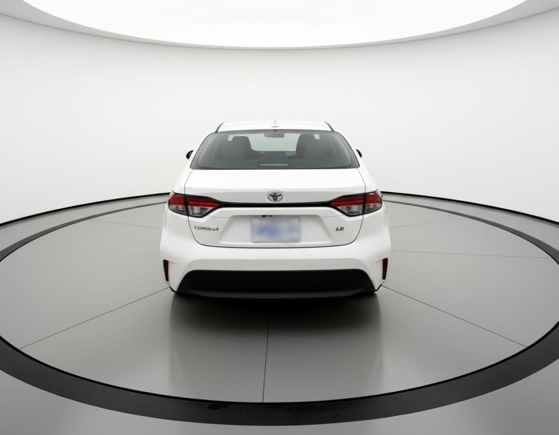 Used 2025 Toyota Corolla LE image 7