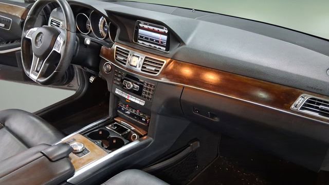 Used 2015 Mercedes-Benz E 350 4MATIC Sedan image 20