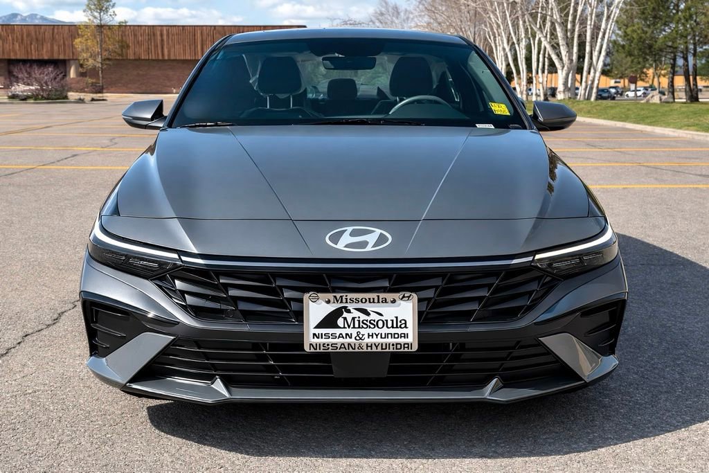 New 2026 Hyundai Elantra Limited image 8