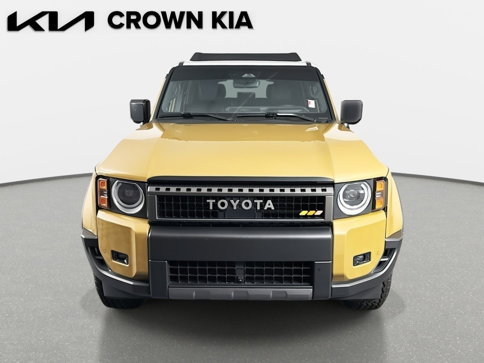 Used 2024 Toyota Land Cruiser image 2