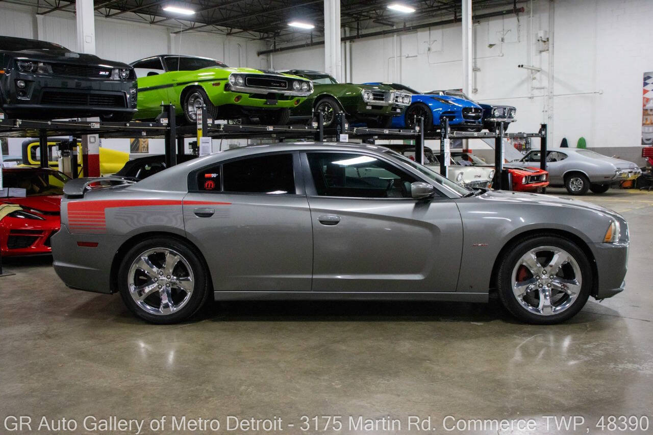 Used 2011 Dodge Charger R/T RWD image 8