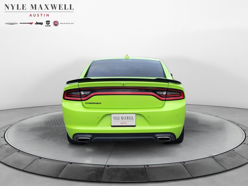 Used 2023 Dodge Charger SXT w/ Blacktop Package image 14