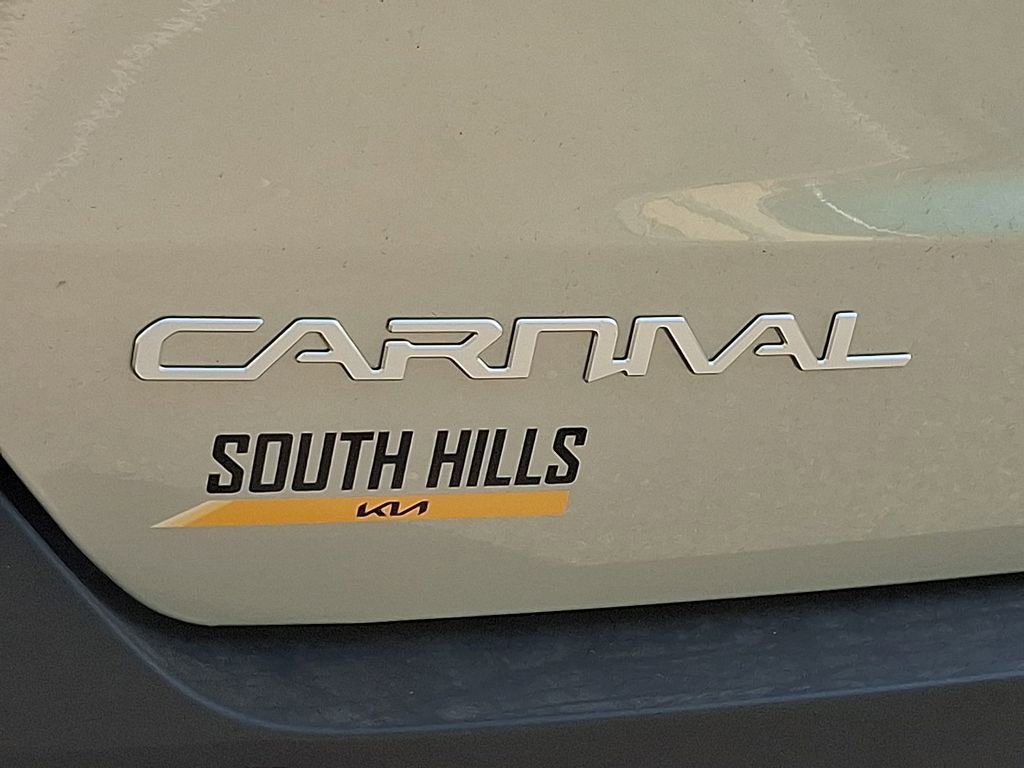 New 2026 Kia Carnival EX image 21