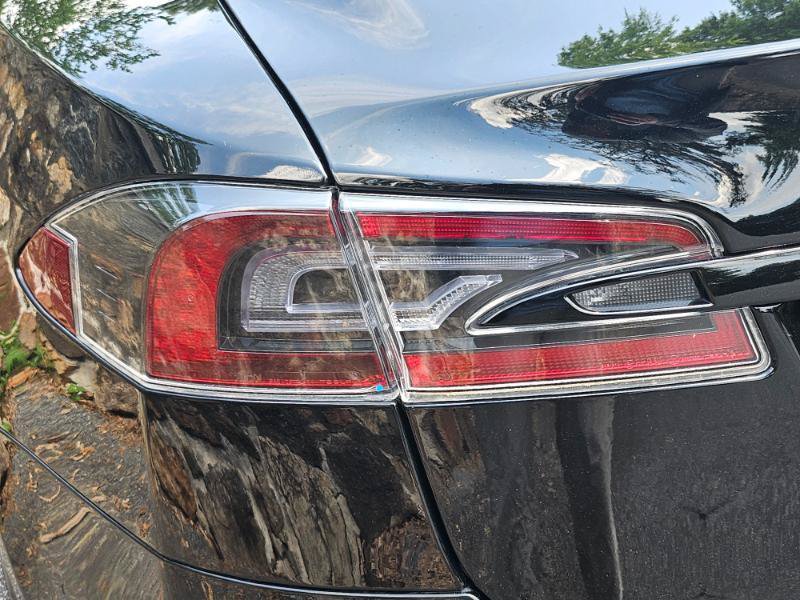Used 2022 Tesla Model S AWD/4WD image 28
