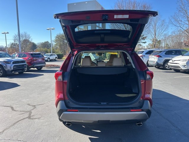 Used 2020 Toyota RAV4 Limited image 7