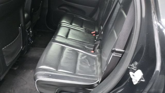 Used 2019 Jeep Grand Cherokee Overland AWD/4WD image 13