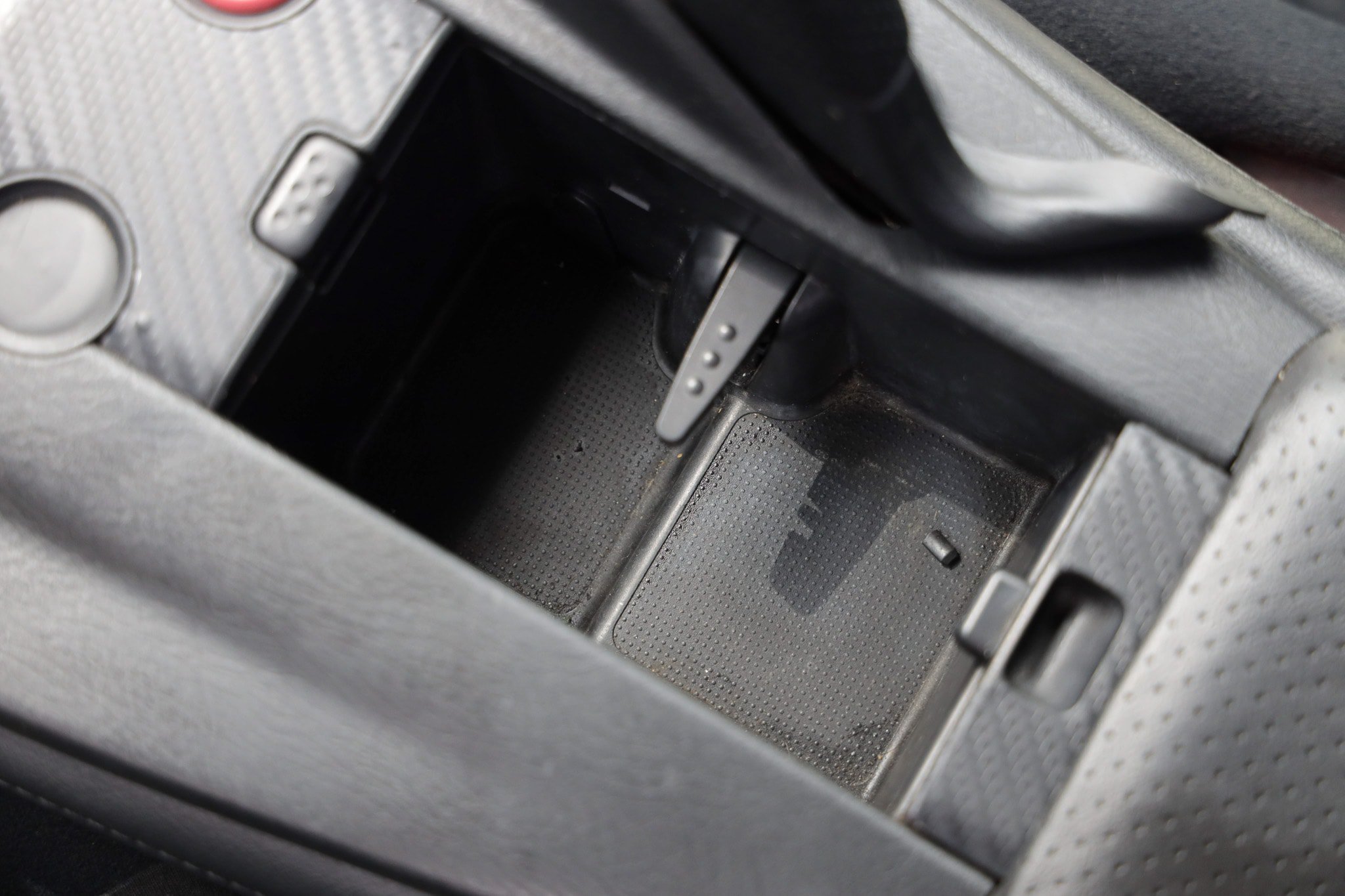 Used 2005 Honda S2000 image 28