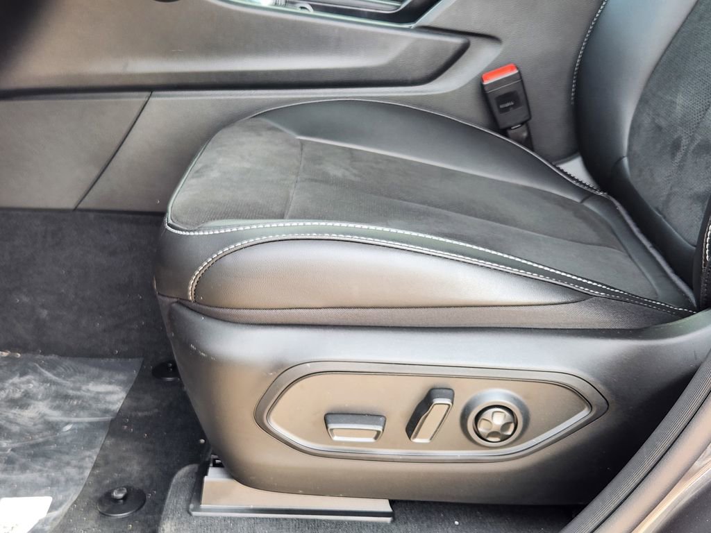 New 2026 Jeep Grand Cherokee Altitude image 15