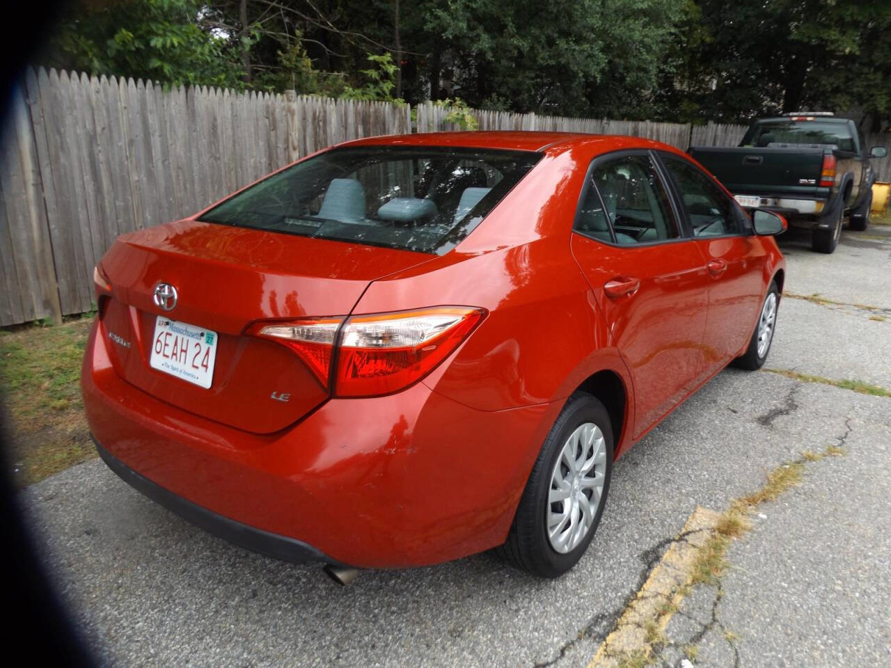 Used 2017 Toyota Corolla LE image 7