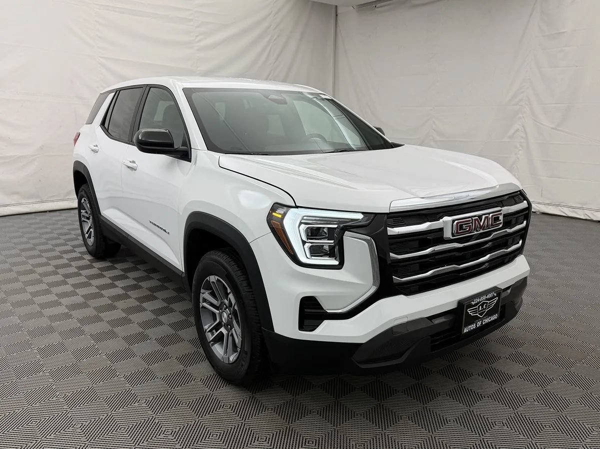 Used 2026 GMC Terrain Elevation FWD image 3