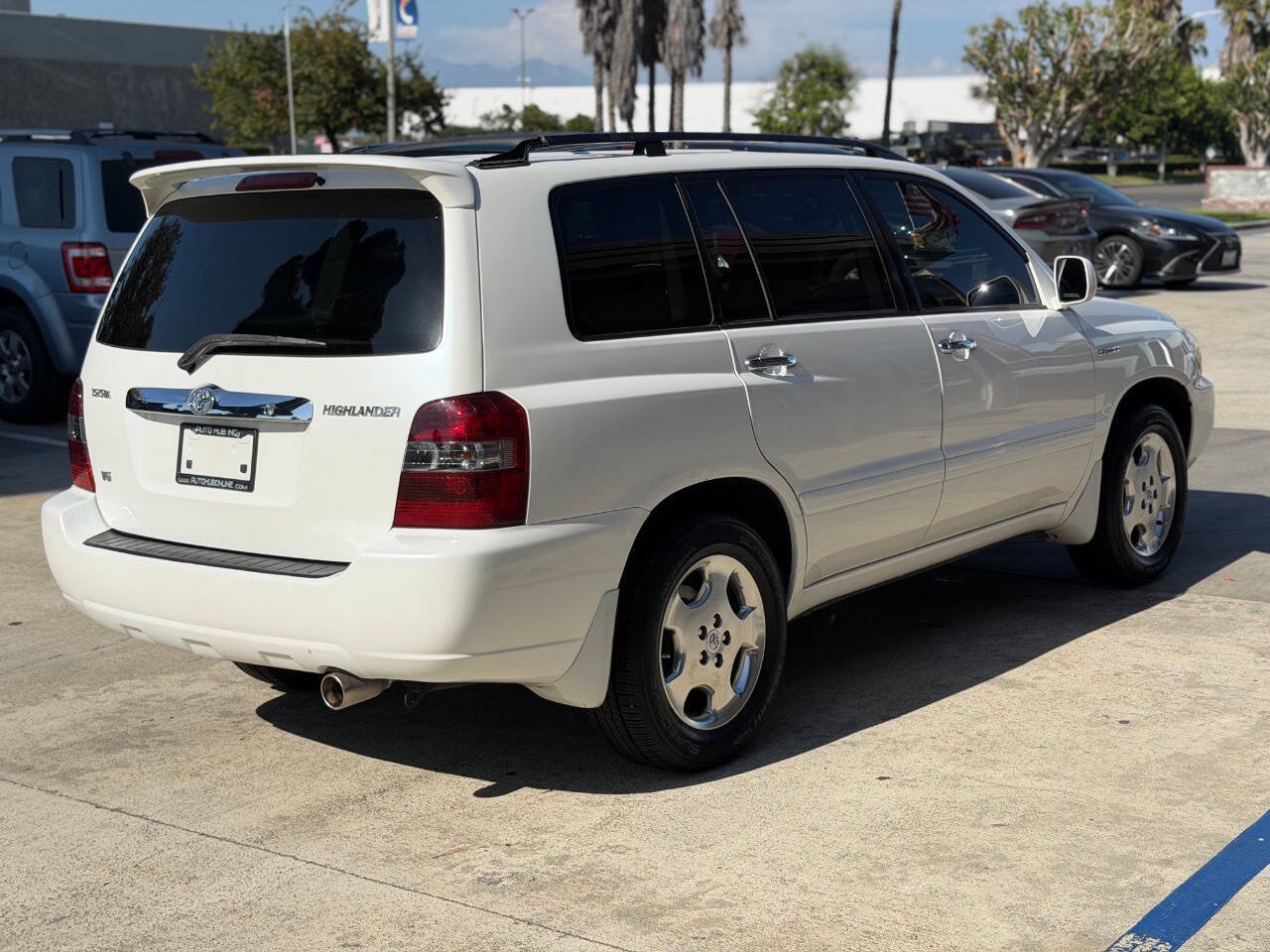 Used 2006 Toyota Highlander Sport w/ Towing Prep Pkg FWD image 11