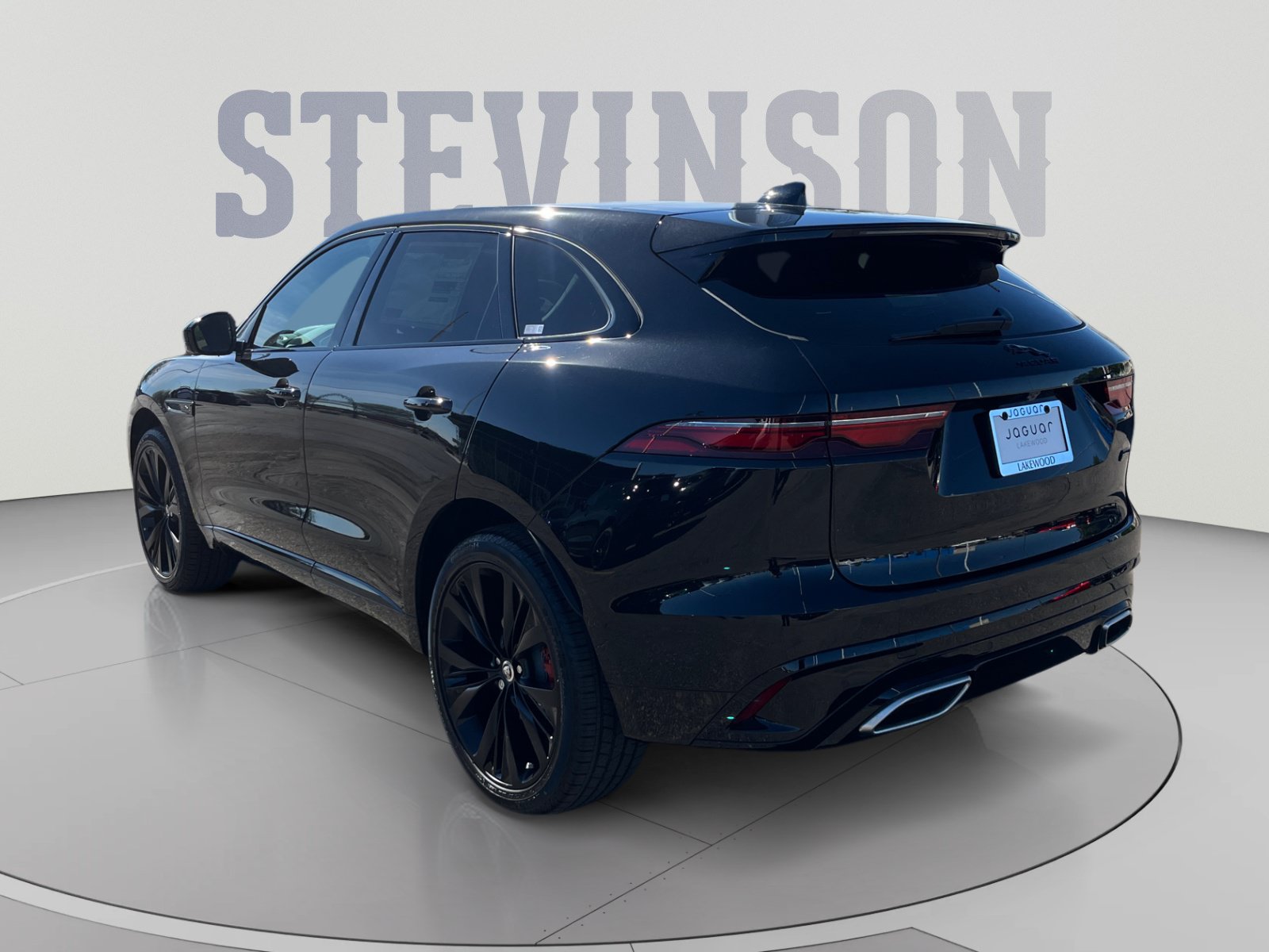 New 2026 Jaguar F-PACE R-Dynamic S AWD/4WD image 3