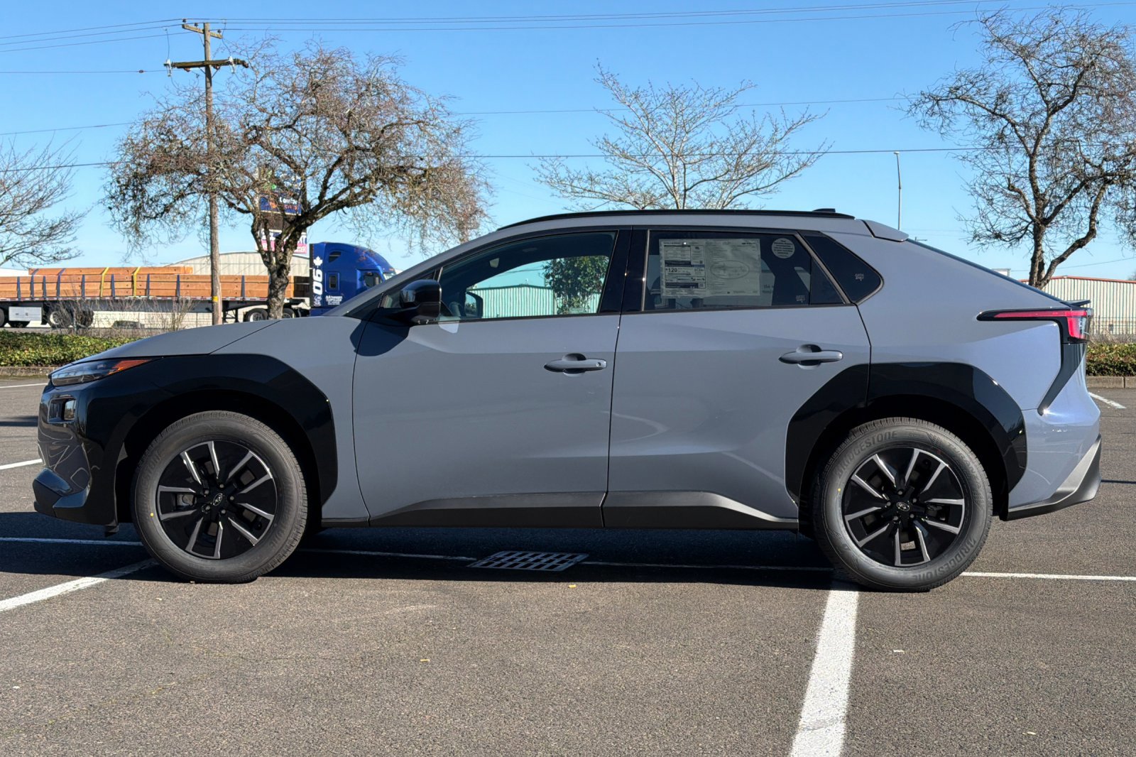New 2026 Subaru Solterra Premium image 7