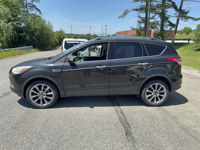 Used 2014 Ford Escape SE w/ SE Chrome Package AWD/4WD image 2