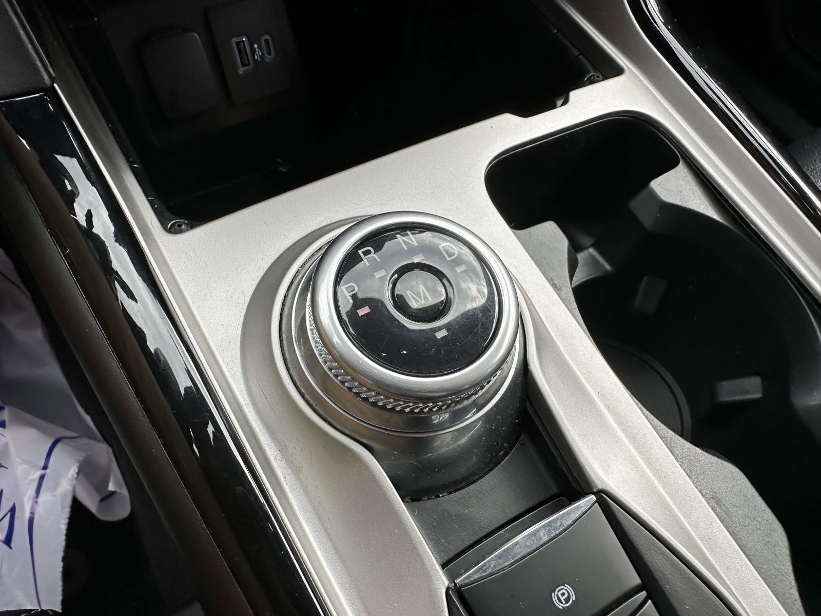 Certified 2022 Ford Explorer ST w/ ST Street Pack image 22