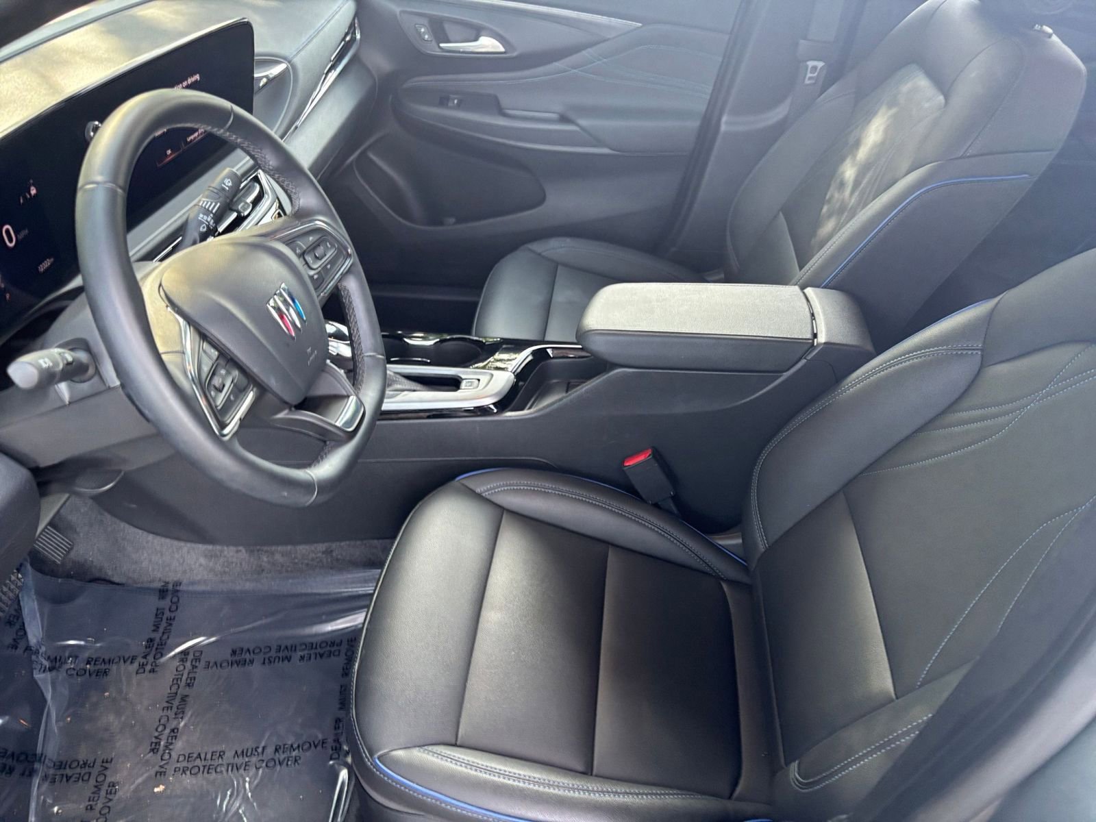 Used 2025 Buick Envista Sport Touring image 27