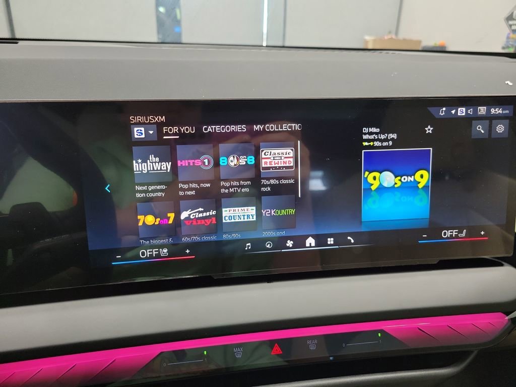 Used 2025 BMW X3 xDrive30i w/ Premium Package image 50