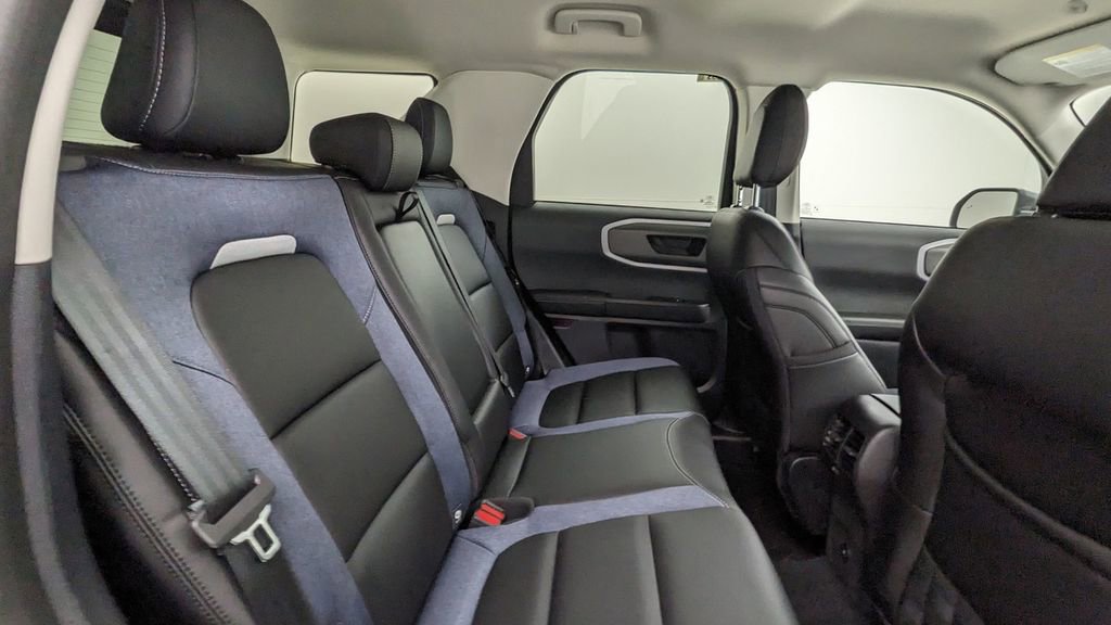 New 2025 Ford Bronco Sport Outer Banks image 35
