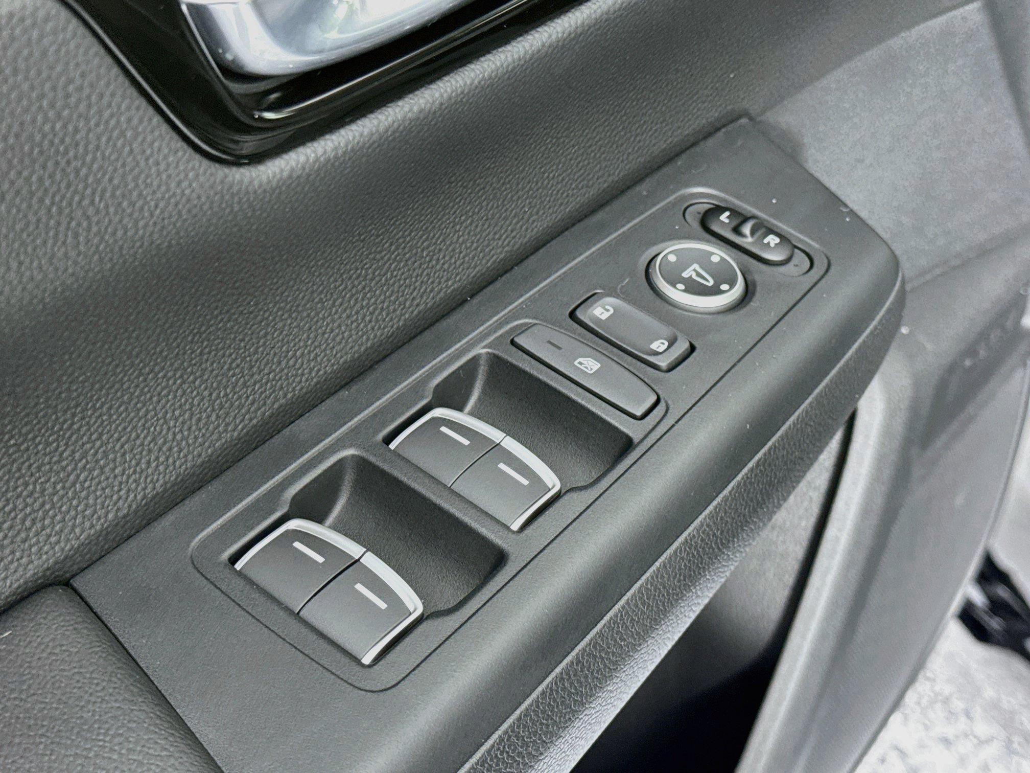 New 2027 Honda CR-V EX-L image 17