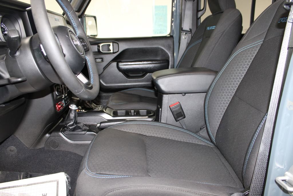 Used 2025 Jeep Wrangler Unlimited Rubicon 4xe w/ Convenience Group image 21