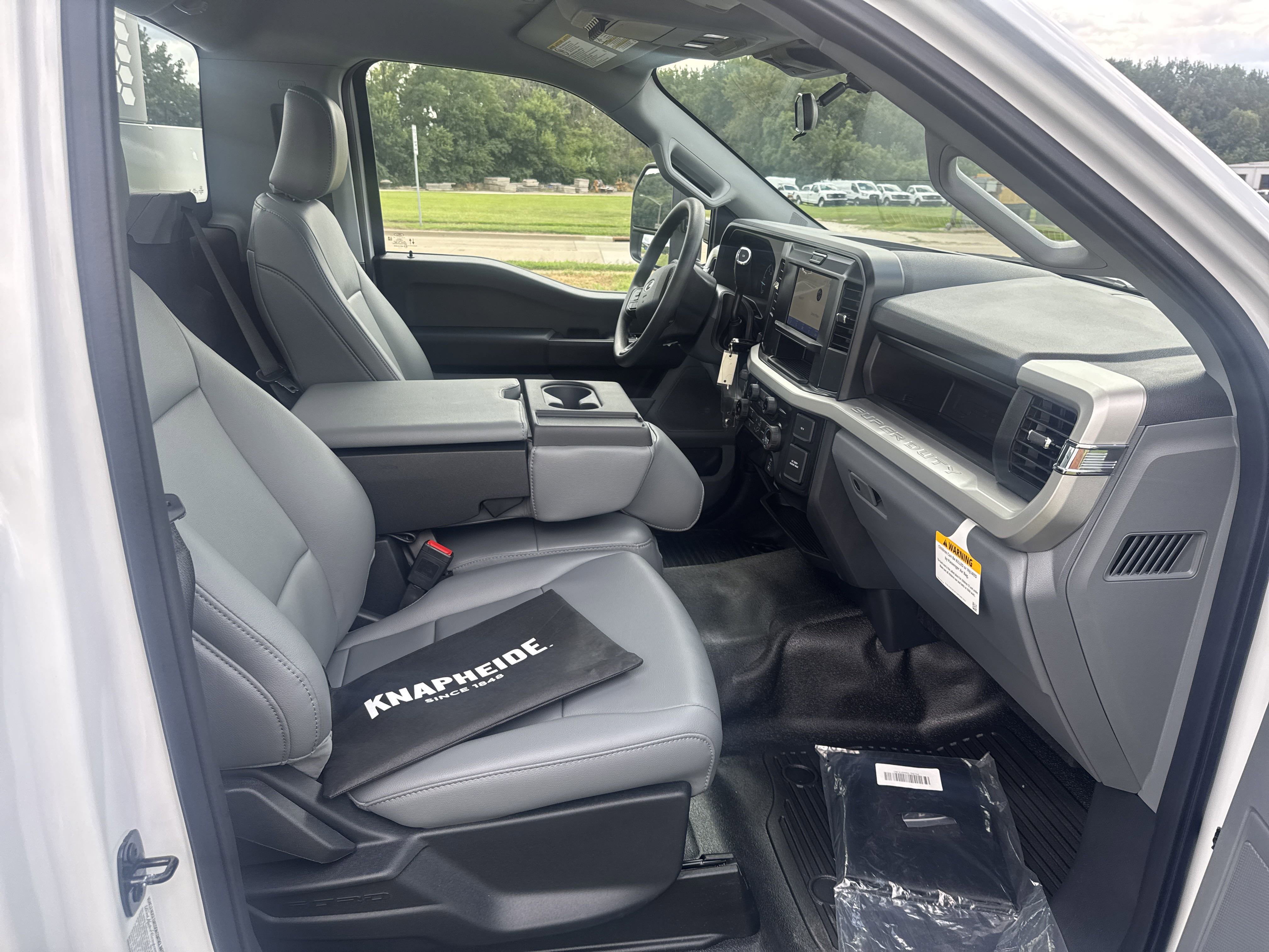 New 2025 Ford F450 XL image 13