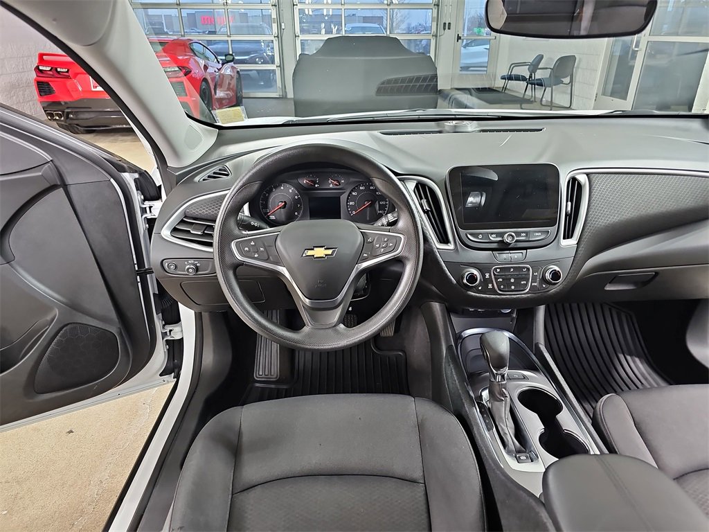 Certified 2022 Chevrolet Malibu LT image 19