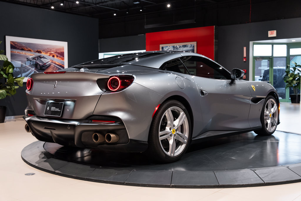 Certified 2022 Ferrari Portofino M RWD image 60
