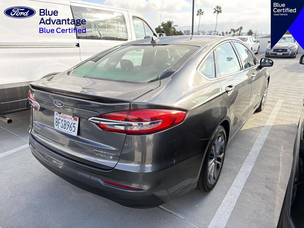 Used 2019 Ford Fusion Titanium FWD image 15