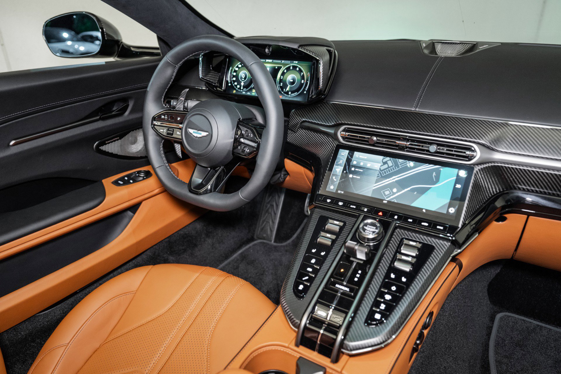 New 2026 Aston Martin V8 Vantage Roadster image 17